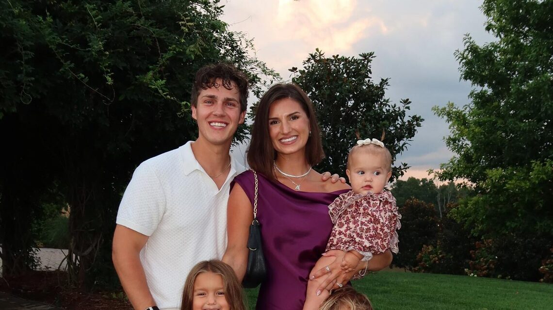 Bringing Up Bates' Carlin Announces Pregnancy 1 Year After Daughter's Birth 