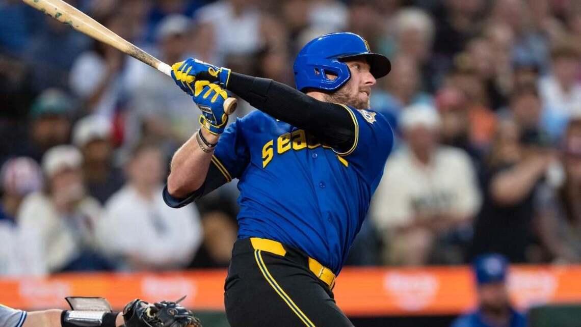 Mariners place OF Luke Raley (forearm) on 10-day IL 