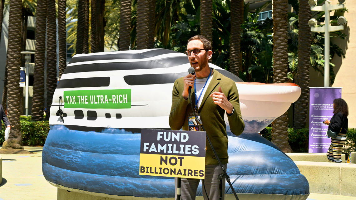 Anita Chabria: What the primary chaos says about California Democrats 
