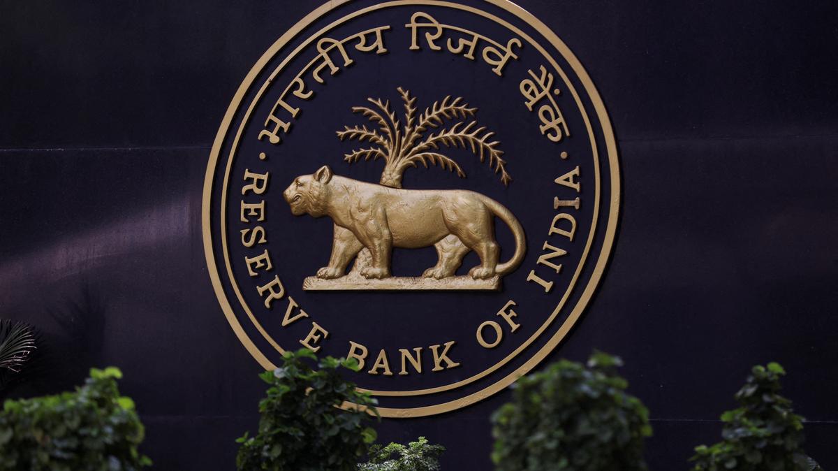 FILE PHOTO: A Reserve Bank of India (RBI) logo is seen inside its headquarters in Mumbai, India, April 6, 2023. REUTERS/Francis Mascarenhas/File Photo