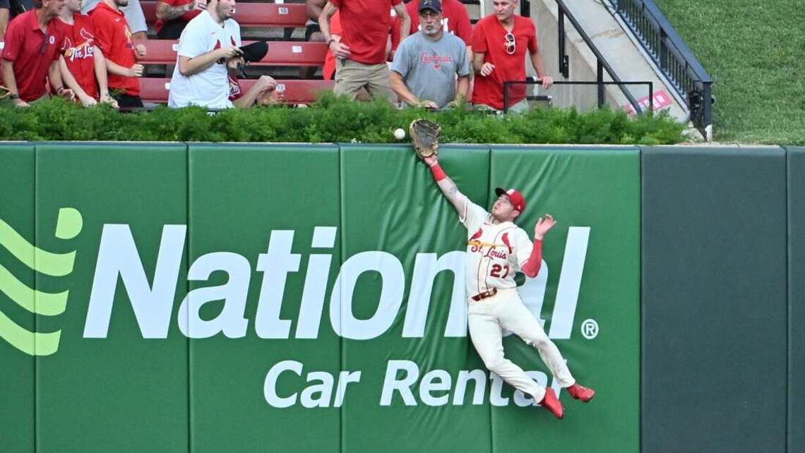 Nationals tally four in 11th; outlast struggling Cardinals