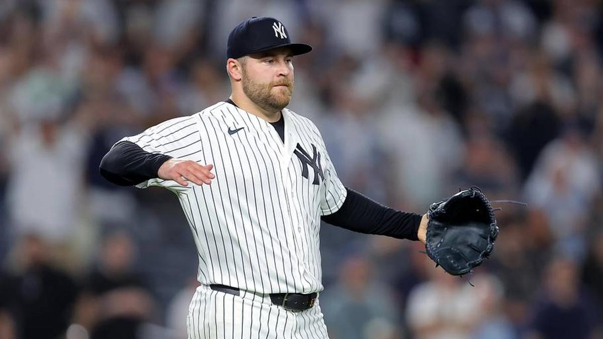  The Yankees clearly trust David Bednar more than they do Camilo Doval. | Brad Penner-Imagn Images 