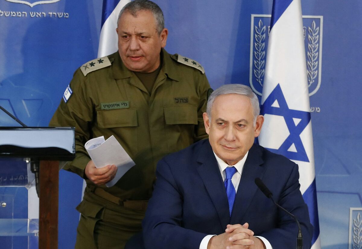  Israeli Prime Minister Benjamin Netanyahu and Israeli Chief of Staff Gadi Eisenkot at a press conference in Tel Aviv on Dec. 4, 2018. Jack Guez/AFP via Getty Images 