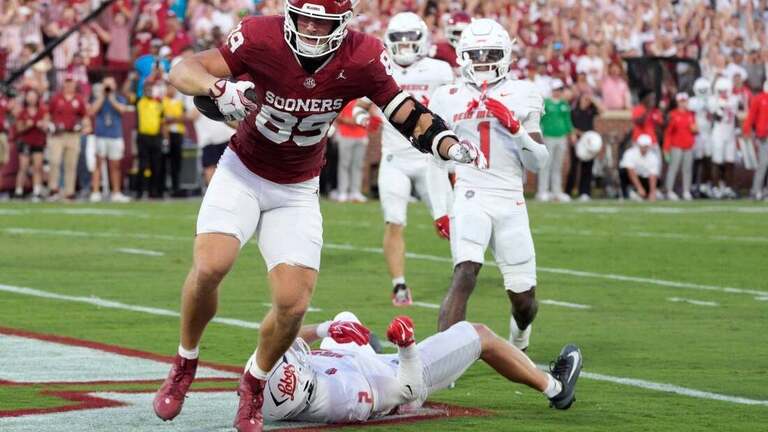 No. 24 Oklahoma wins low-scoring battle over New Mexico 