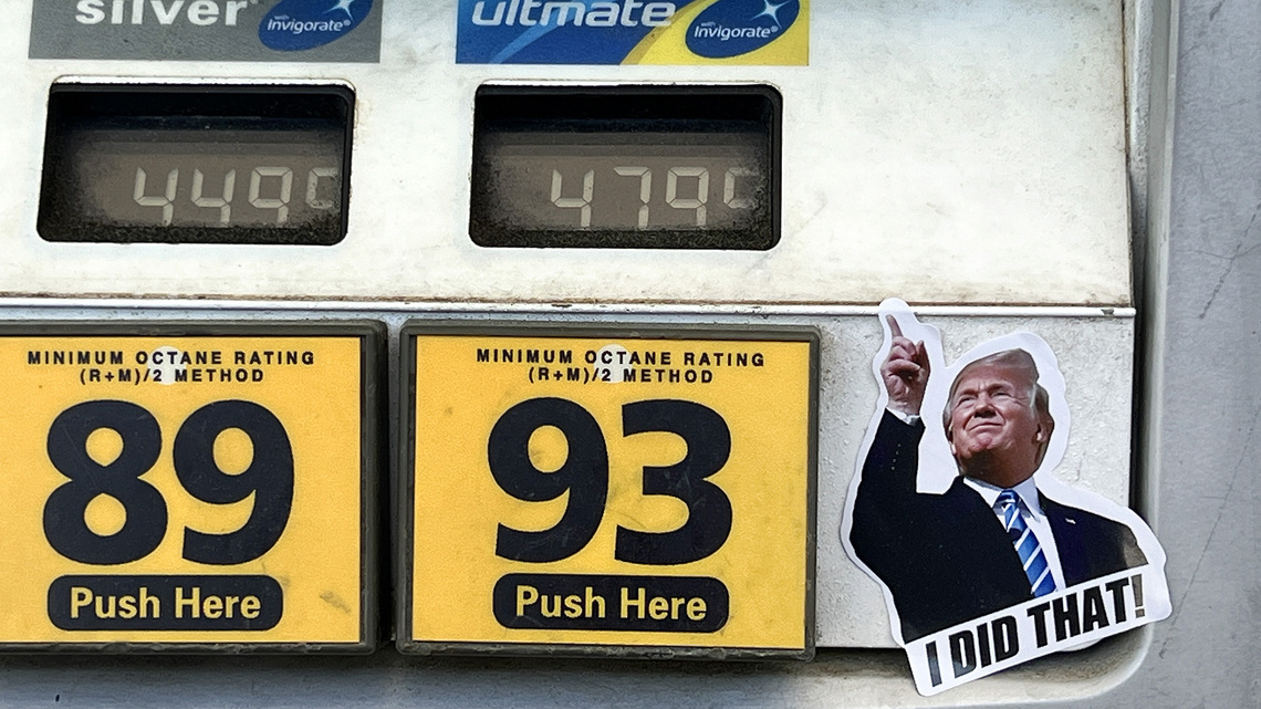 Jackie Calmes: Trump's reputation for corruption is doing Democrats' work for them 