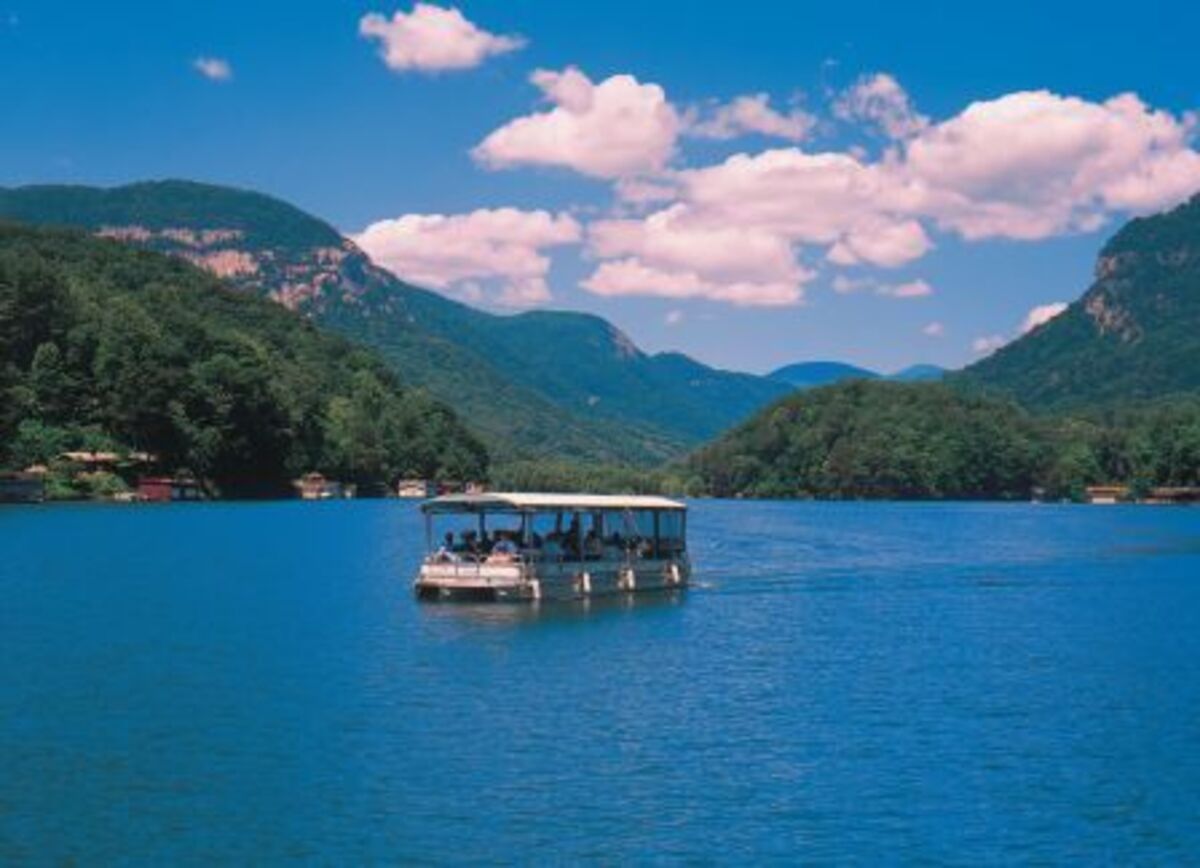  Photo courtesy of the Rutherford County Tourism Authority. 