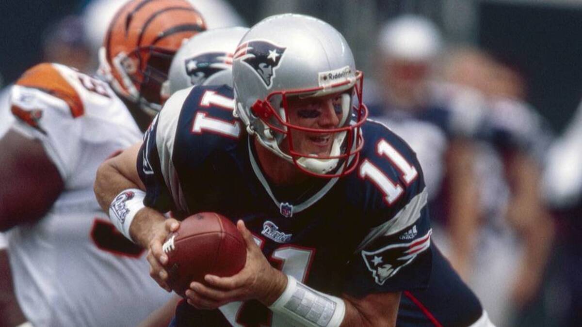  Sep 9, 2001; Cincinnati, OH, USA; New England Patriots quarterback Drew Bledsoe (11) in action against the Cincinnati Bengals at Paul Brown Stadium. The Bengals beat the Patriots 23-17. Mandatory Credit: Matthew Emmons-Imagn Images | Matthew Emmons-Imagn Images 