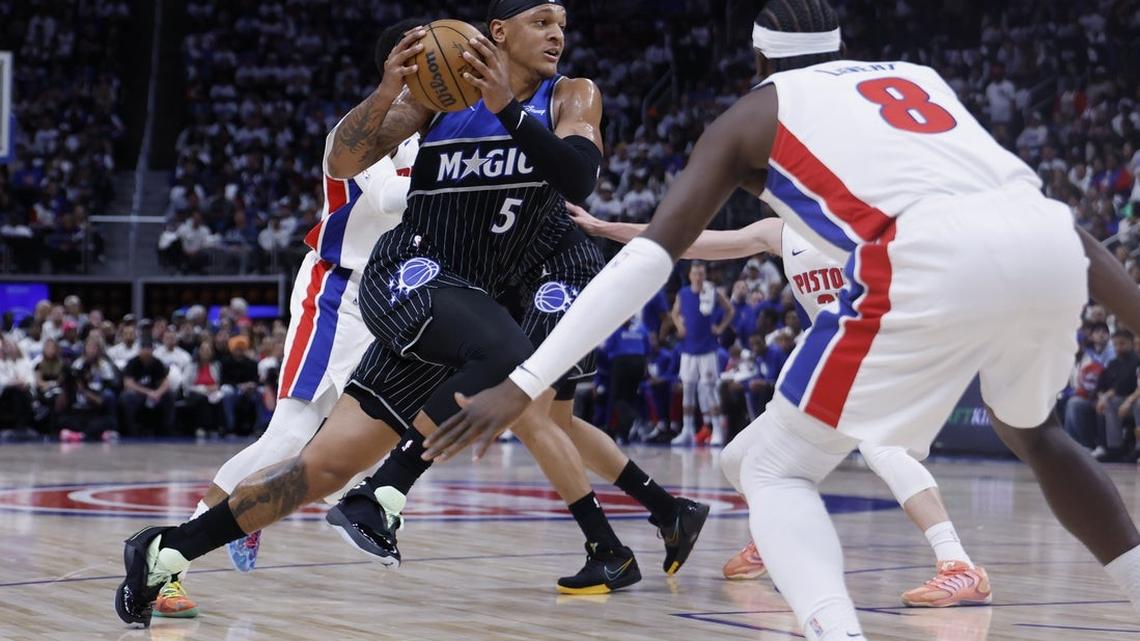 NBA roundup: Magic lead from start, down top-seeded Pistons in opener  