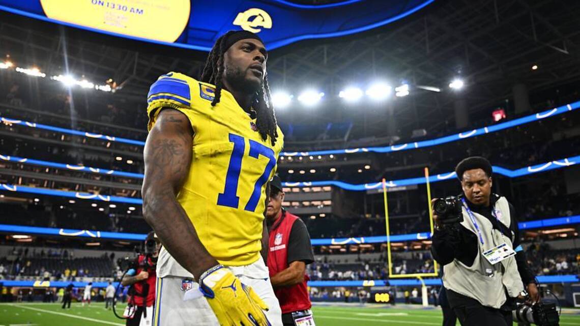 Fantasy Football Week 4 Wide Receiver Projections and Rankings: Davante Adams Sprouts, Mike Evans Sinks