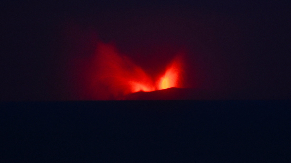 Indonesia's Anak Krakatau eruption halts flights, schools, fishing 