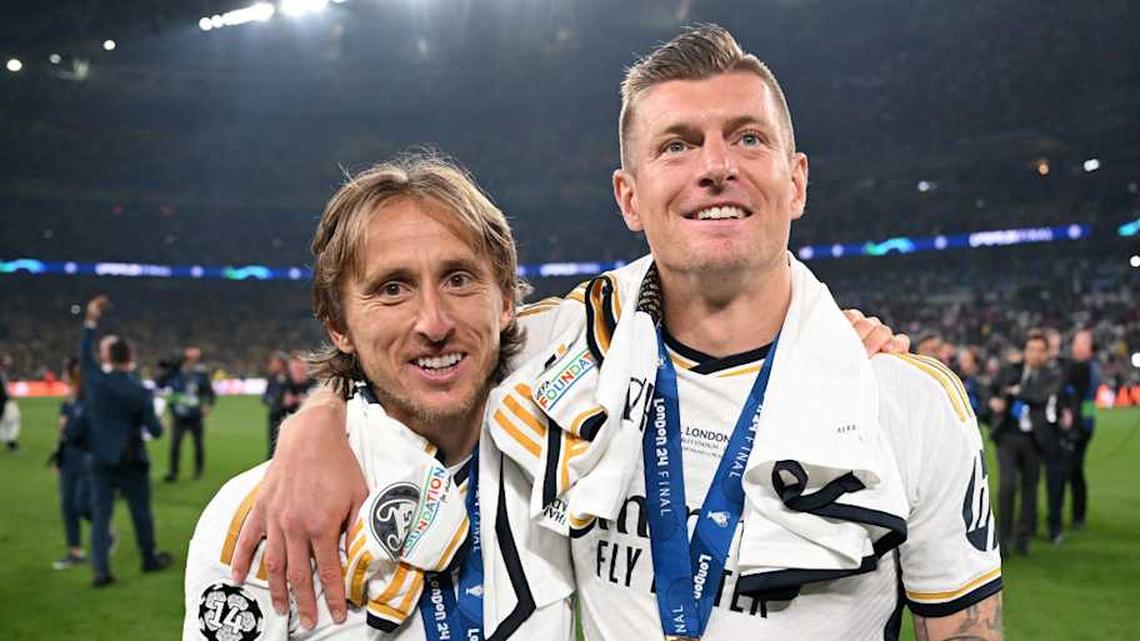  Real Madrid have still not replaced Luka Modrić (left) and Toni Kroos. | Michael Regan/UEFA/Getty Images 