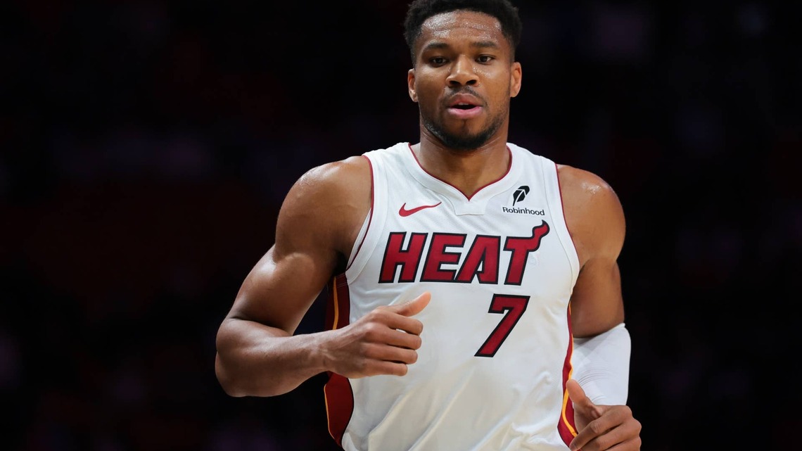 Fans Speculating About Giannis Antetokounmpo Trade After Miami's Slow Start 