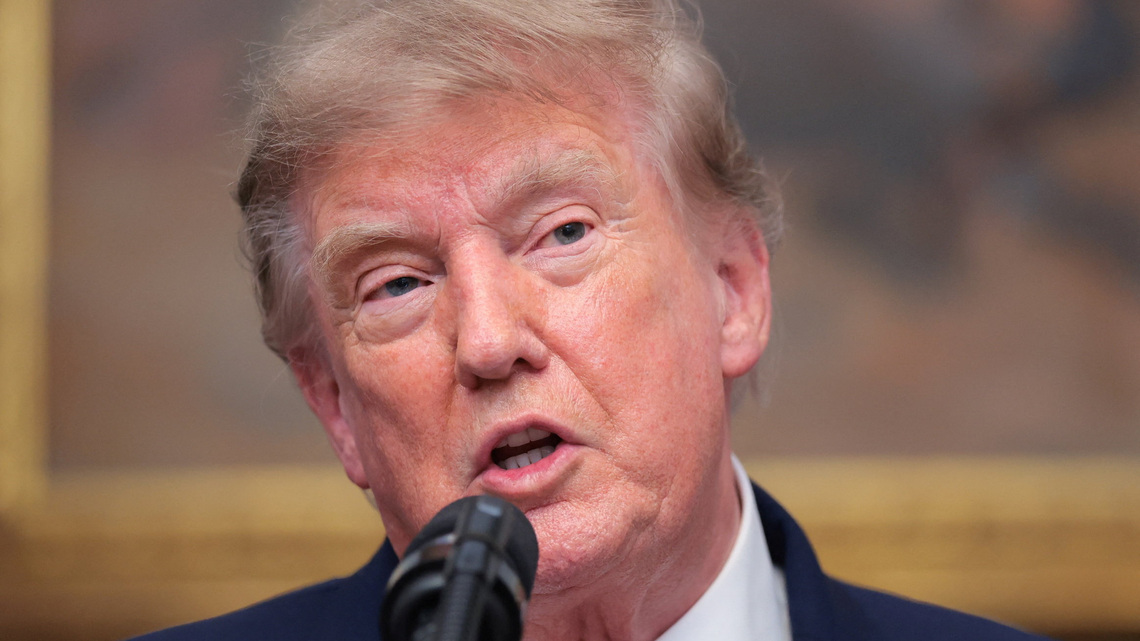 Trump signs memo to help drastically boost US commercial space launches 