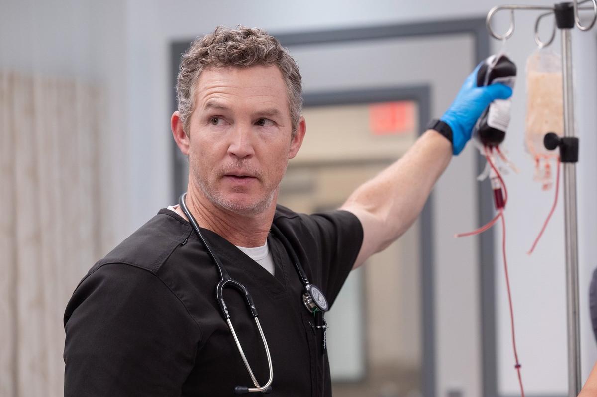  Shawn Hatosy in ‘The Pitt.'Warrick Page / ©HBO MAX/ Courtesy Everett Collection 