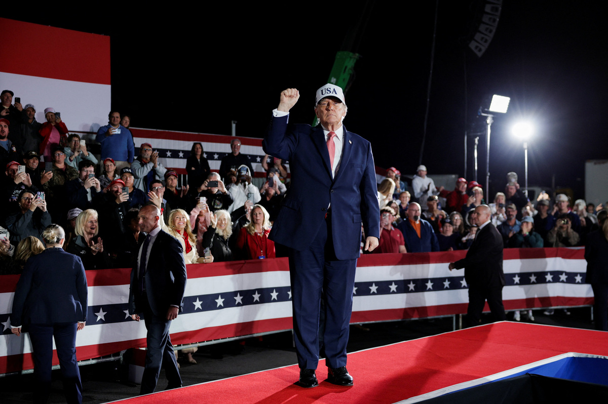 Trump, in North Carolina, says Republicans will defy midterm odds ...