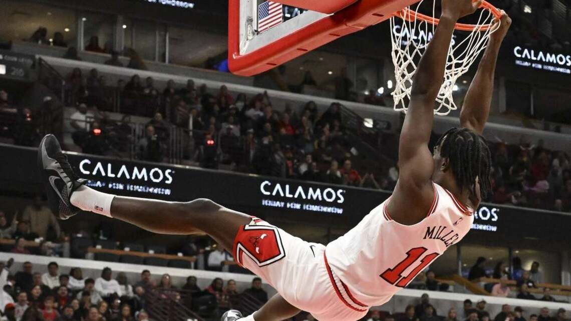 Report: Bulls exercise $2.4M team option for F Leonard Miller 