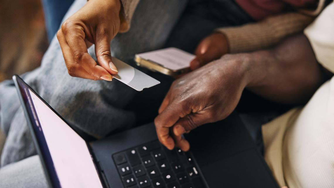 Rising gas prices force Americans to make unexpected changes 