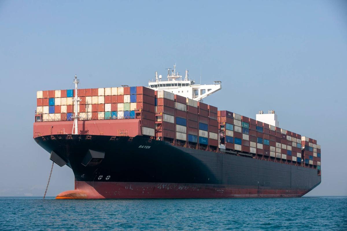  Iran and Oman are not just discussing access to the Strait of Hormuz, they are discussing who controls it permanently and on what financial terms Saeedi/Getty Images
