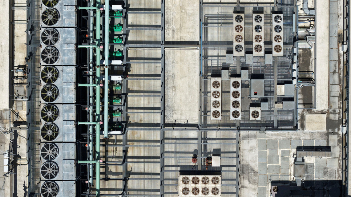 Trump pledge on data center power supplies draws skepticism