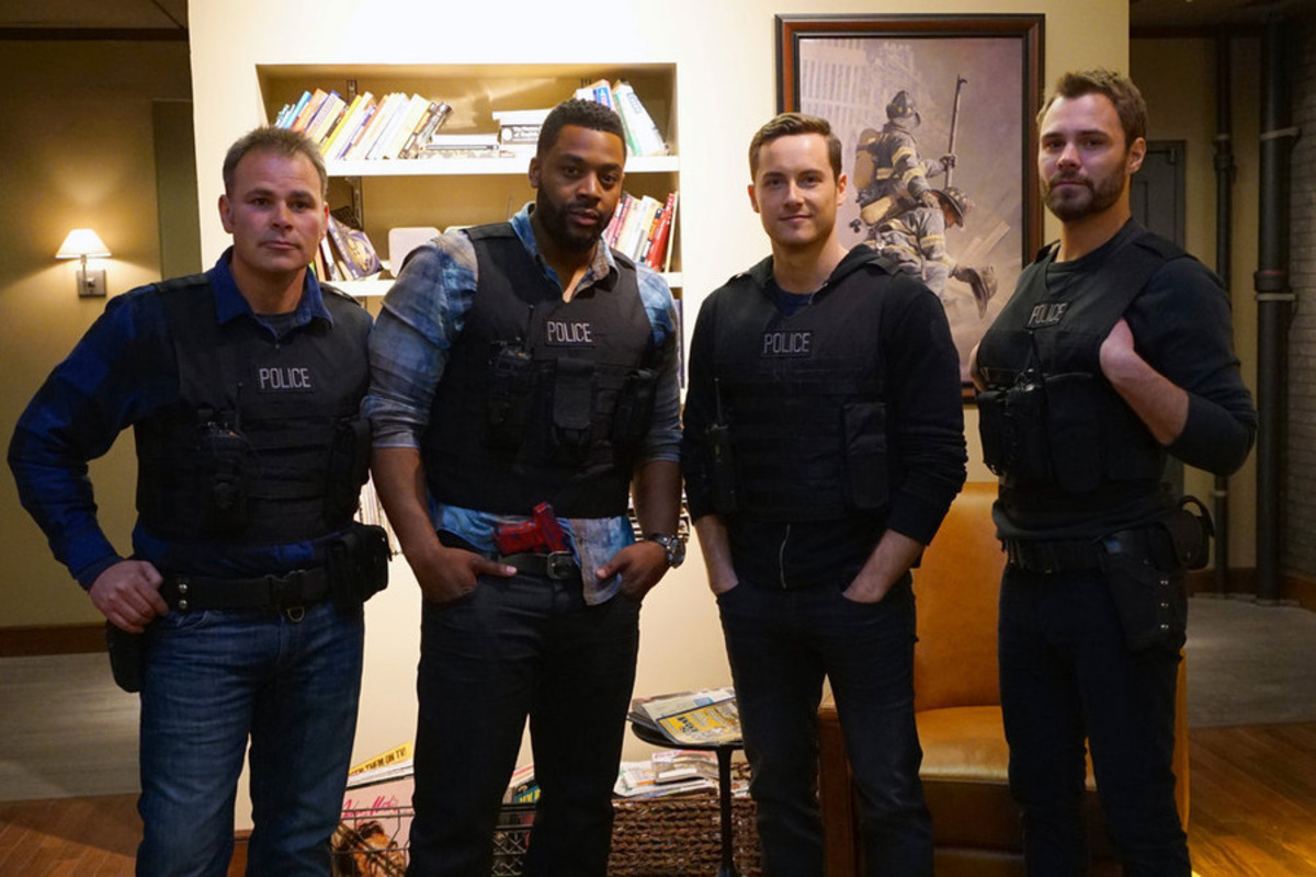 NBCUNIVERSAL EVENTS -- "NBC Chicago Celebration" -- Pictured: (l-r) Brian Luce, Tech Advisor; LaRoyce Hawkins, Jesse Lee Soffer, Patrick John Flueger take part in the "Chicago P.D." demonstration at Cinespace Chicago Film Studios on November 9, 2015 -- (Photo by: Elizabeth Morris/NBC)
