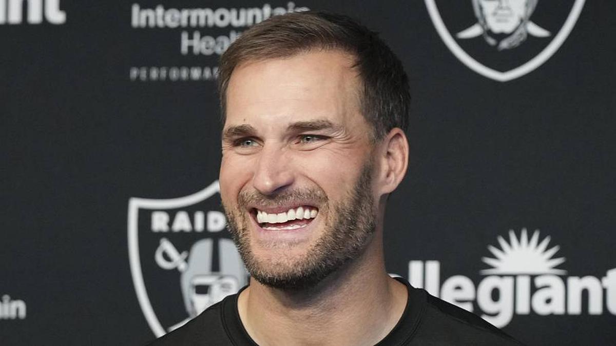  Apr 8, 2026; Las Vegas, NV, USA; Las Vegas Raiders quarterback Kirk Cousins speaks at a press conference at Intermountain Health Performance Center. Mandatory Credit: Candice Ward-Imagn Images | Candice Ward-Imagn Images 