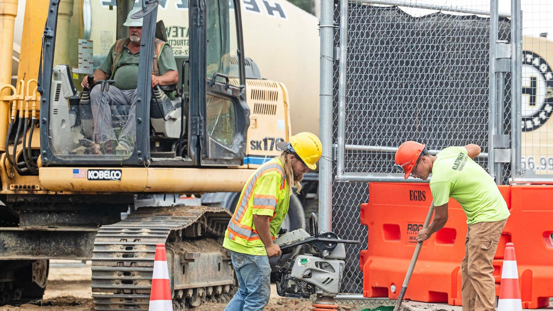 Construction jobs' big pay raises make trades the 'it' career in 2026 