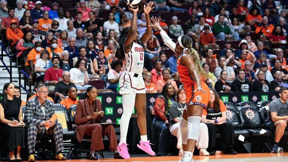 Michaela Onyenwere, Sonia Citron shoot Mystics past Sun 