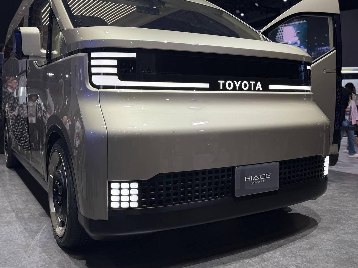  Toyota Hiace Concept Jacob Oliva/Autoblog