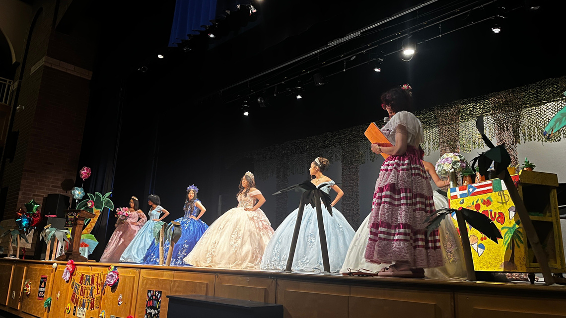 York City students celebrate Hispanic heritage tradition