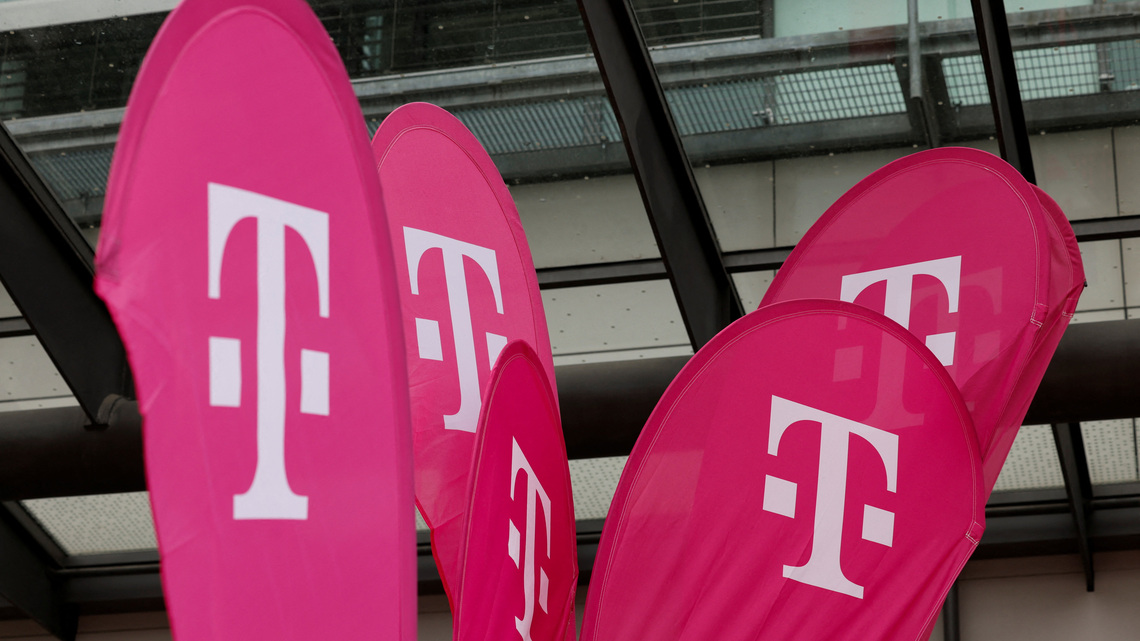 Elliott builds stake in Deutsche Telekom, source says 
