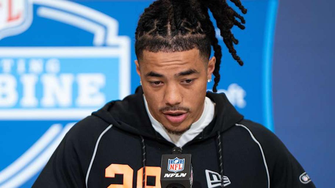  Feb 27, 2026; Indianapolis, IN, USA; Southern California wideout Makai Lemon (WO29) speaks to members of the media during the NFL Combine at the Indiana Convention Center. Mandatory Credit: Jacob Musselman-Imagn Images | Jacob Musselman-Imagn Images 