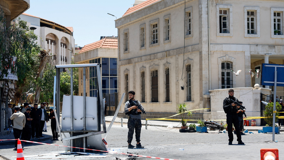 Syria says preliminary probe links Damascus bomb cell to Islamic State 