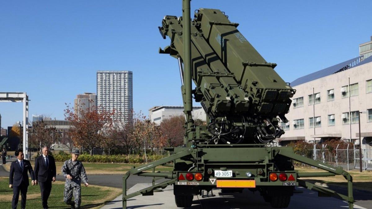 Japanese Defense Minister Shinjiro Koizumi (L) and his Australian counterpart Richard Marles (2-L) walk on their way to inspect a Patriot Advanced Capability-3 (PAC-3) missile interceptor unit deployed at the Defense Ministry in Tokyo, Japan. Photo by FRANCK ROBICHON / EPA