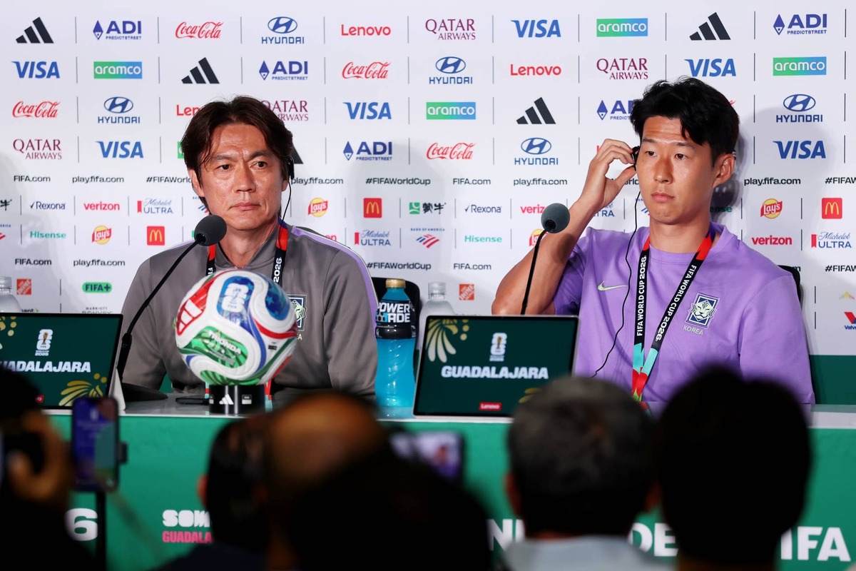  Myung-Bo Hong and Heung-Min Son speak to the media during a Press Conference ahead of the FIFA World Cup 2026 match between South Korea and Czechia. Photo by Lars Baron/Getty Images