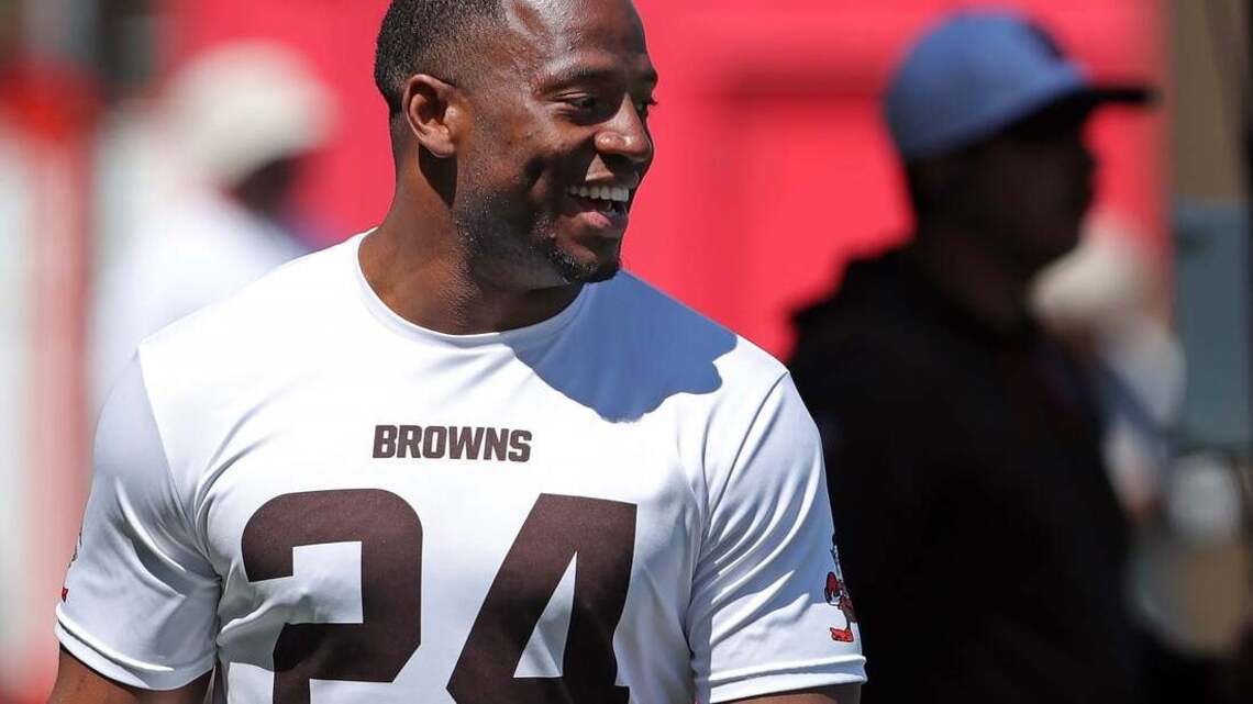 RB Nick Chubb, 30, announces retirement on social media