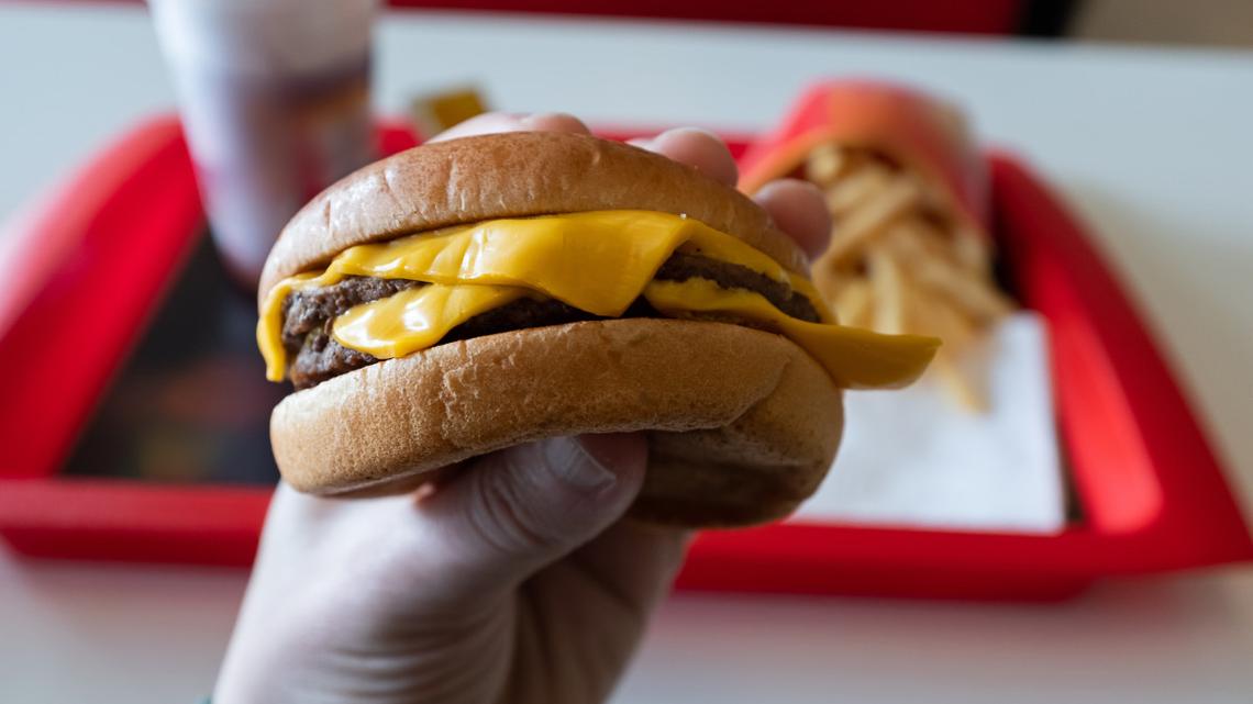 McDonald's Rival Closing up to 100 Locations This Year 