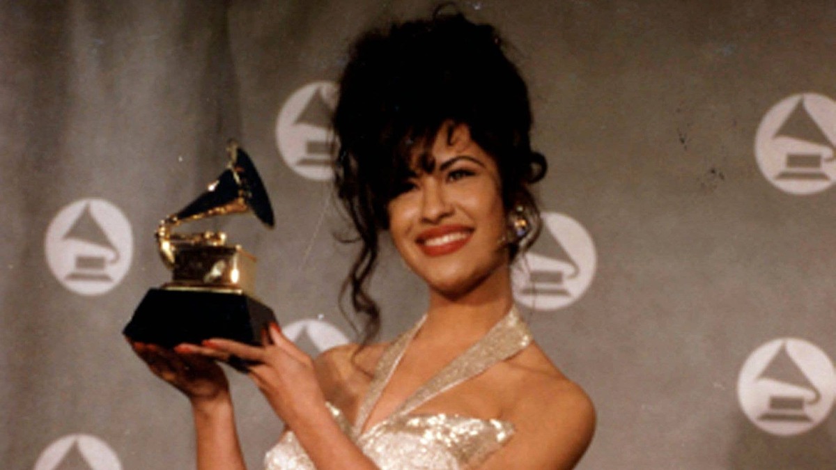 Selena Quintanilla: Inside the Tense Legal Battle Between the Late Singer's Siblings
