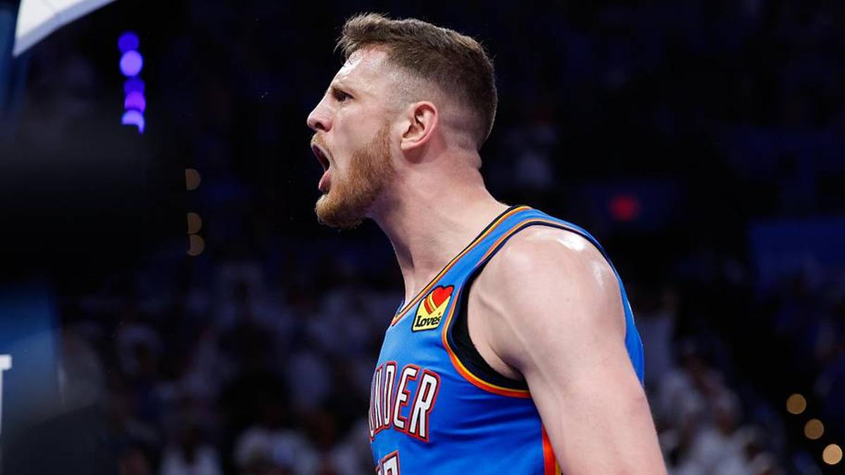 Isaiah Hartenstein had 10 points and 13 rebounds in 27 minutes as the Thunder won Game 2 | Alonzo Adams-Imagn Images 