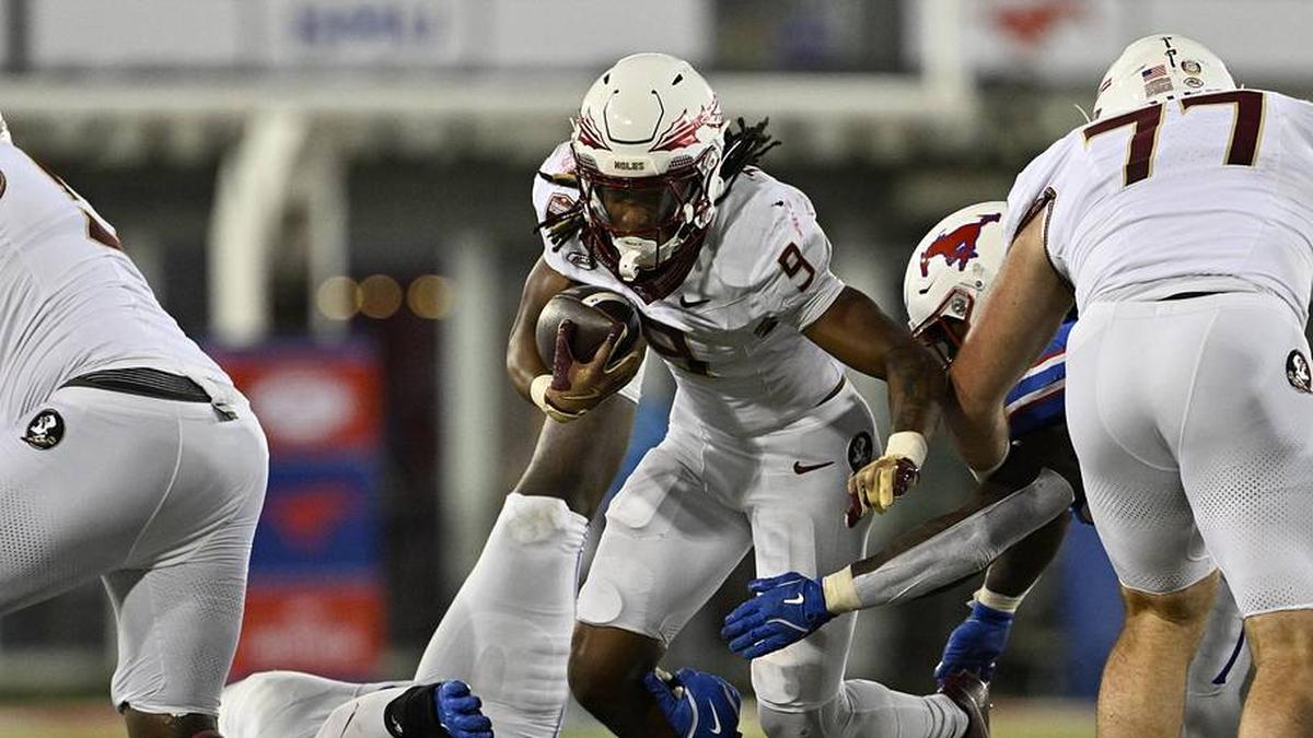  Sep 28, 2024; Dallas, Texas, USA; Florida State Seminoles running back Lawrance Toafili (9) in action during the game between the Southern Methodist Mustangs and the Florida State Seminoles at Gerald J. Ford Stadium. Mandatory Credit: Jerome Miron-Imagn Images | Jerome Miron-Imagn Images 