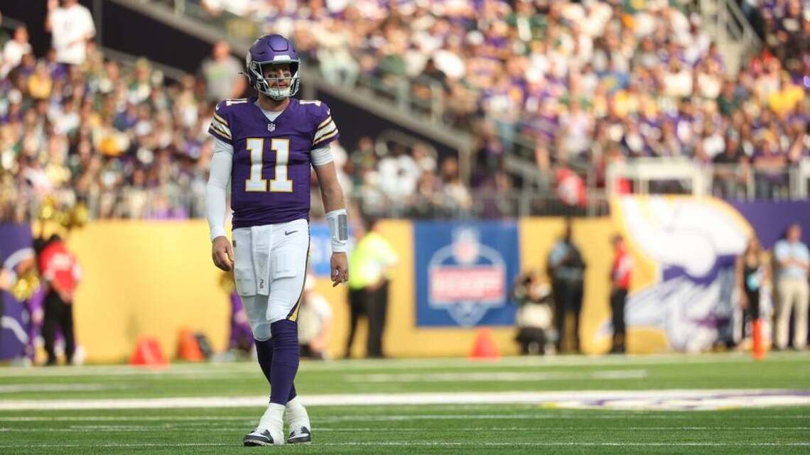 Vikings expected to start QB Carson Wentz in Week 2