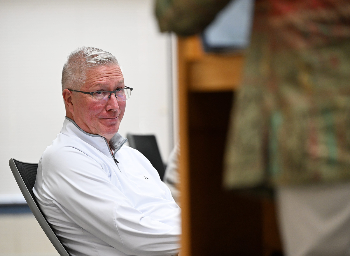 Hazel Park leader sues school board over ouster tries, reveals buyout ...