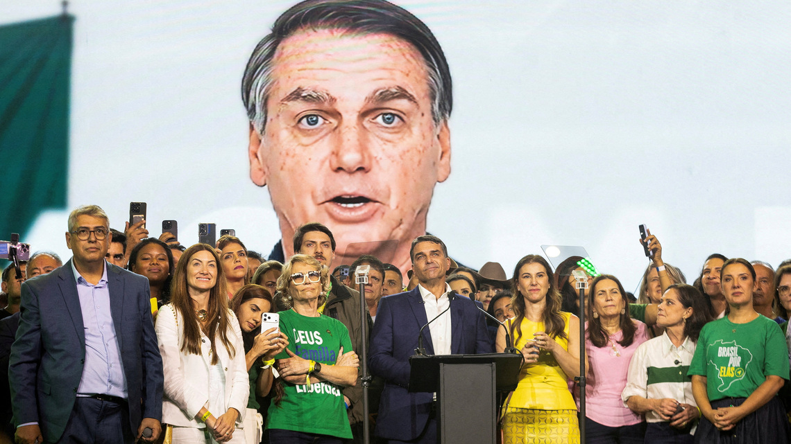 Lula y Flávio Bolsonaro siguen empatados en hipotética segunda vuelta presidencial: sondeo 