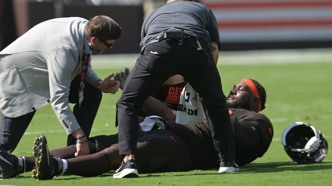 Report: Browns OT Dawand Jones agrees to reworked deal 