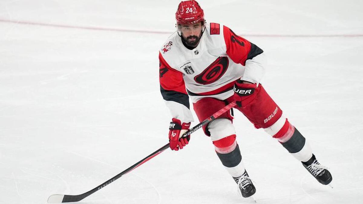 Seth Jarvis has just one goal in the Stanley Cup Final | Lucas Peltier-Imagn Images 