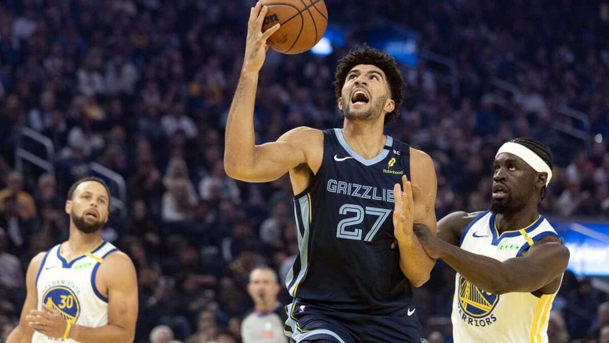 Late 17-0 surge carries Grizzlies to comeback win over Warriors | Miami ...