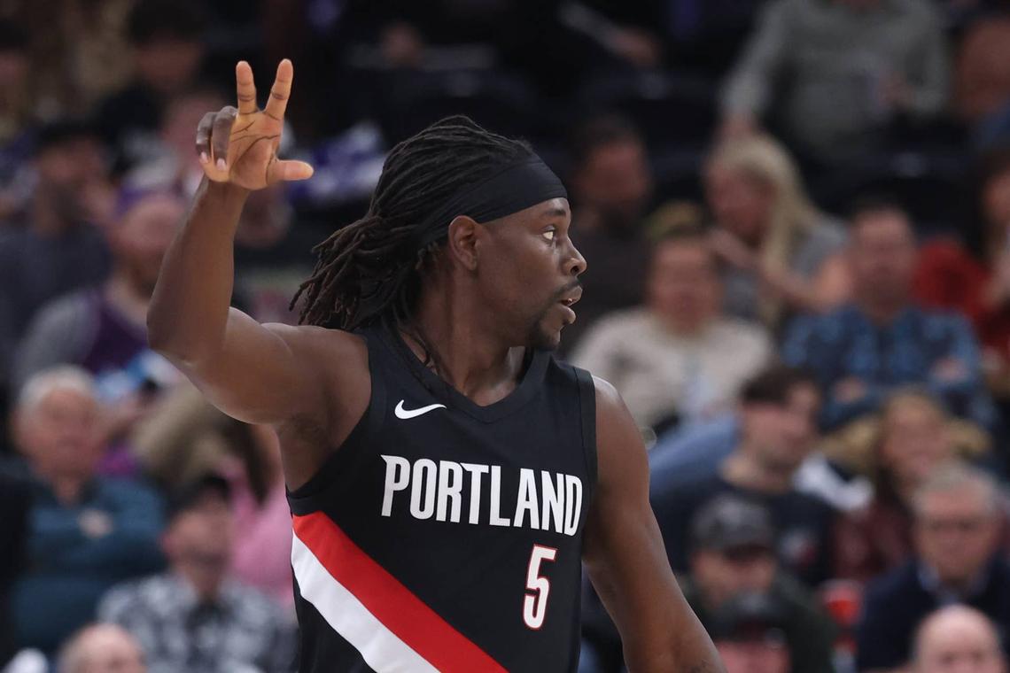  Portland Trail Blazers guard Jrue Holiday (5) Rob Gray-Imagn Images