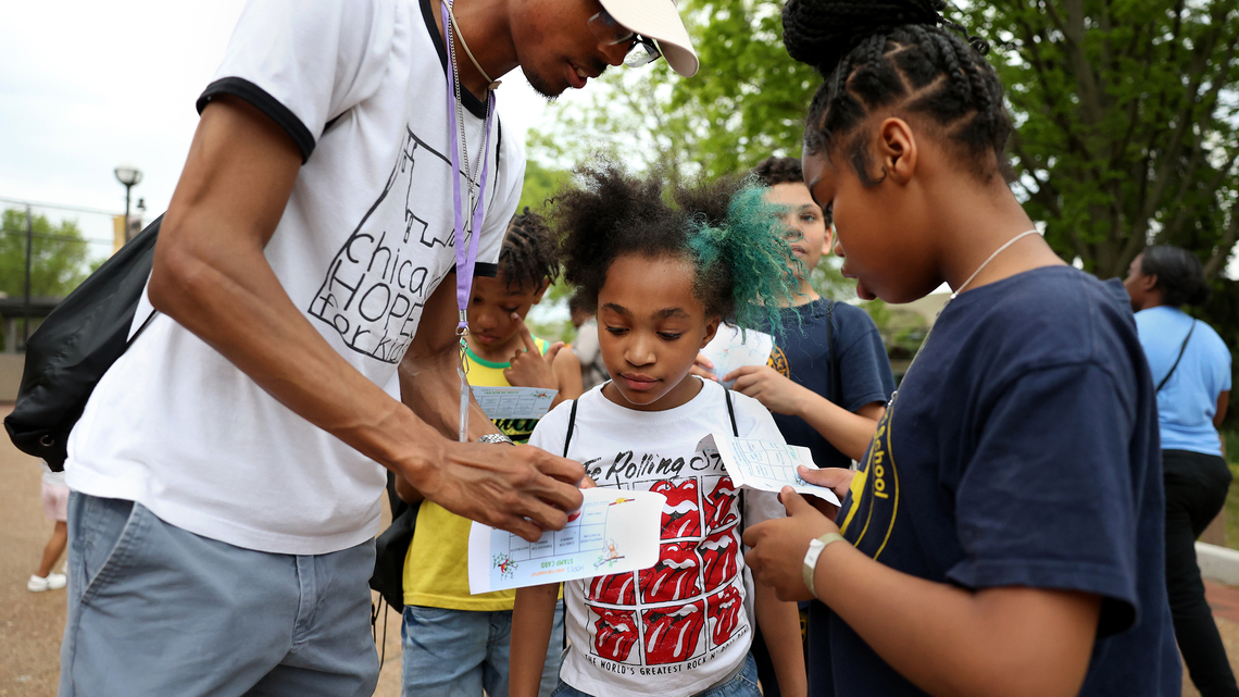 Mandatory service can renew young people's faith in America
