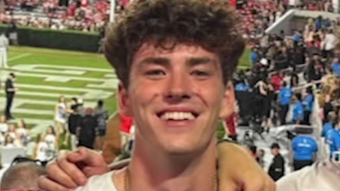 Body Found in Spain Identified as College Student James Gracey 