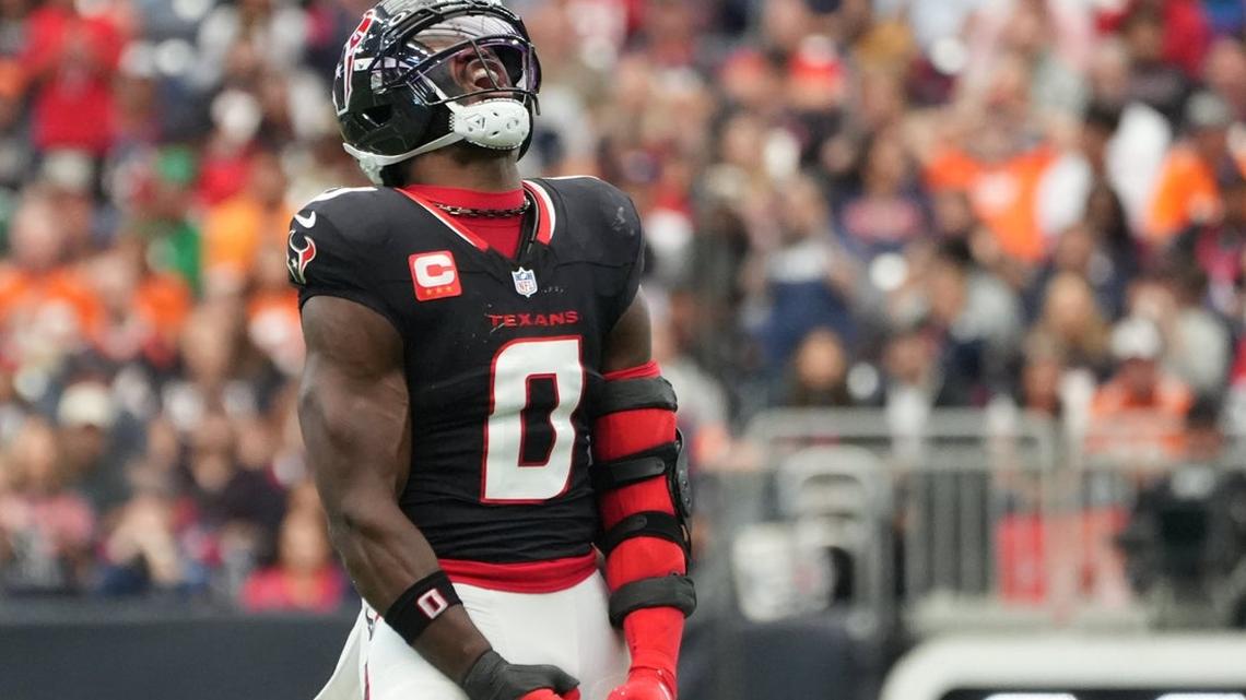 Texans officially sign LB Azeez Al-Shaair to extension 