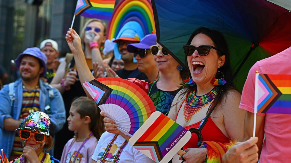 Zephira Milea of Berkeley smiles as she reacts to participants in the parade during the Oakland Pride Parade  on Sunday, Sept. 7, 2025. (Jose Carlos Fajardo/Bay Area News Group)